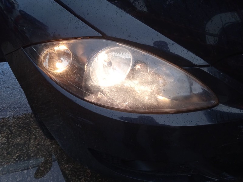 toyota corolla (_e12_) del año 2002