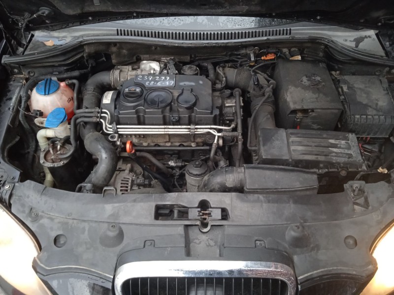 toyota corolla (_e12_) del año 2002