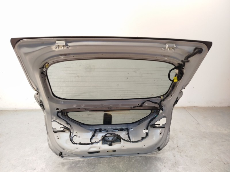 Recambio de porton trasero para hyundai ioniq (ae) 1.6 gdi hybrid referencia OEM IAM 73700G2000 87210G2000 