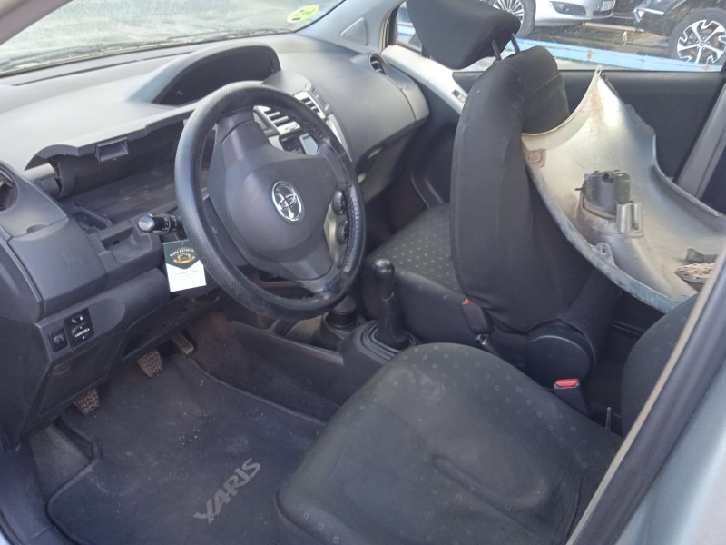 toyota yaris (_p9_) del año 2009