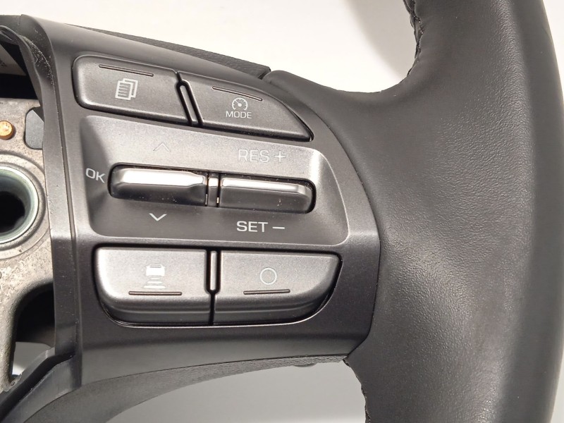 Recambio de volante para hyundai ioniq (ae) 1.6 gdi hybrid referencia OEM IAM 56111G2CA0T9Y  