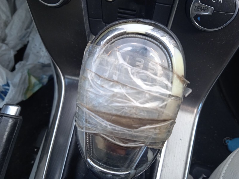 volvo v40 hatchback (525) del año 2013