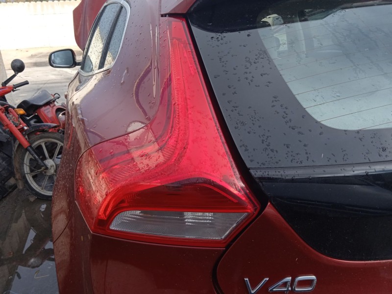 volvo v40 hatchback (525) del año 2013