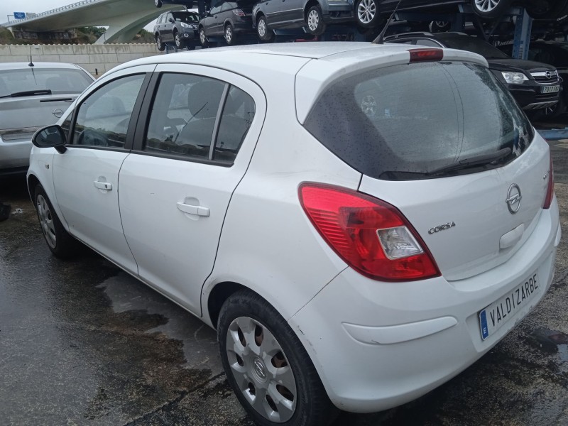 opel corsa d (s07) del año 2013
