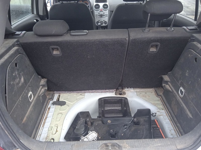 opel corsa d (s07) del año 2013