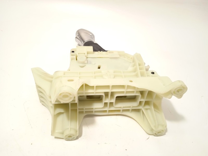 Recambio de palanca cambio para hyundai ioniq (ae) 1.6 gdi hybrid referencia OEM IAM 46700F2210  