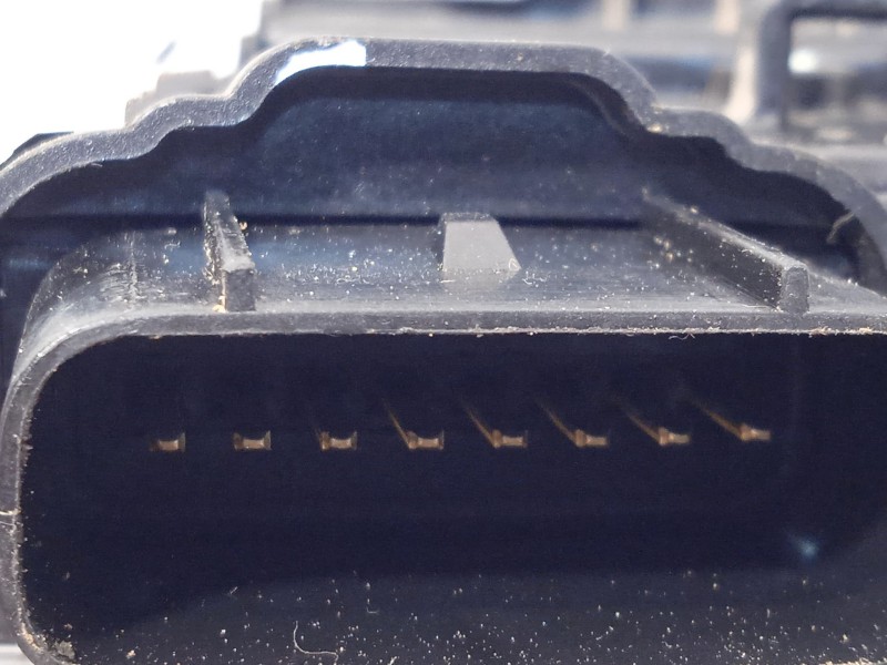 Recambio de cerradura puerta delantera izquierda para hyundai ioniq (ae) 1.6 gdi hybrid referencia OEM IAM 81310G2010  