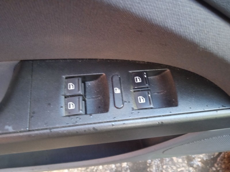 seat leon (1p1) del año 2008