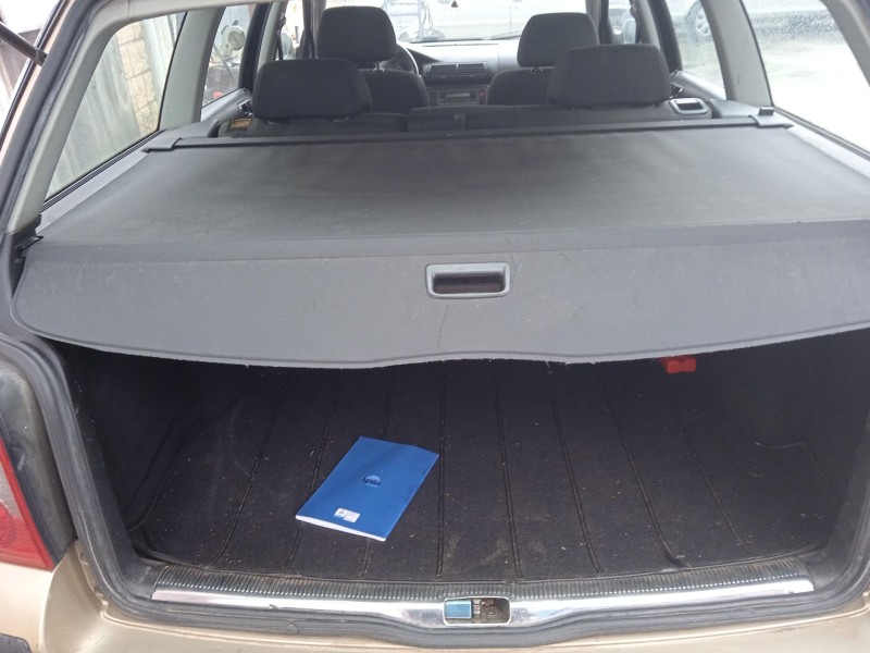 volkswagen passat b5.5 variant (3b6) del año 2001