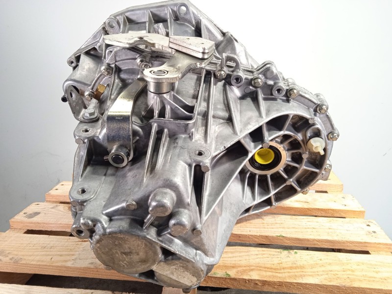 Recambio de caja cambios para dacia duster (hs_) 1.5 dci referencia OEM IAM TL4075 320105644R 