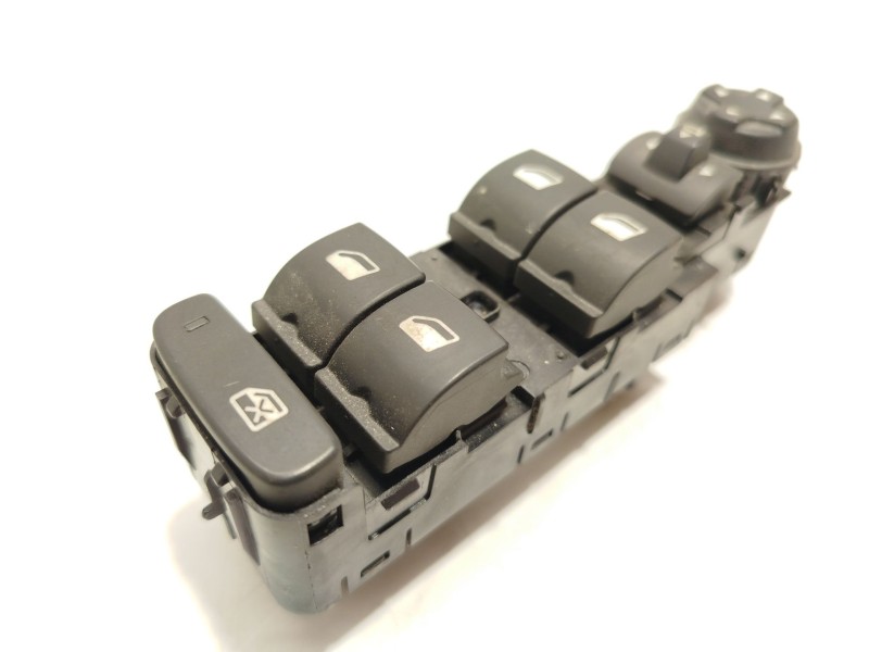 MANDO ELEVALUNAS DELANTERO IZQUIERDO 98319739ZD 