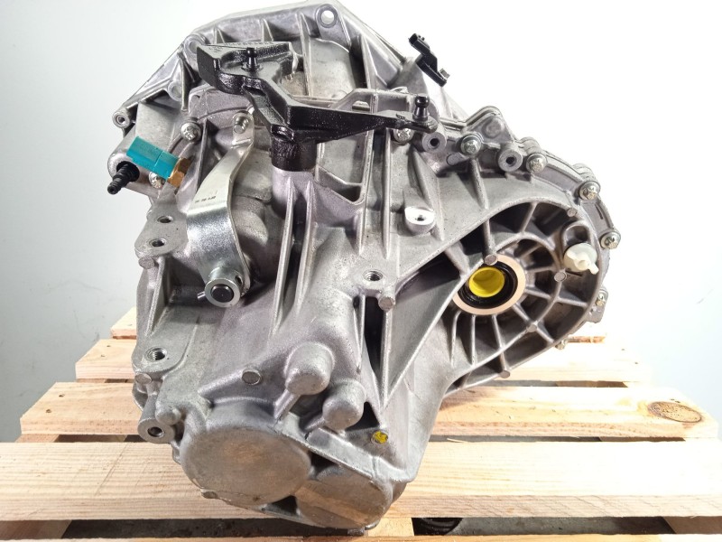 Recambio de caja cambios para renault megane iv sedán 1.5 dci 110 referencia OEM IAM TL4086 320107447R 