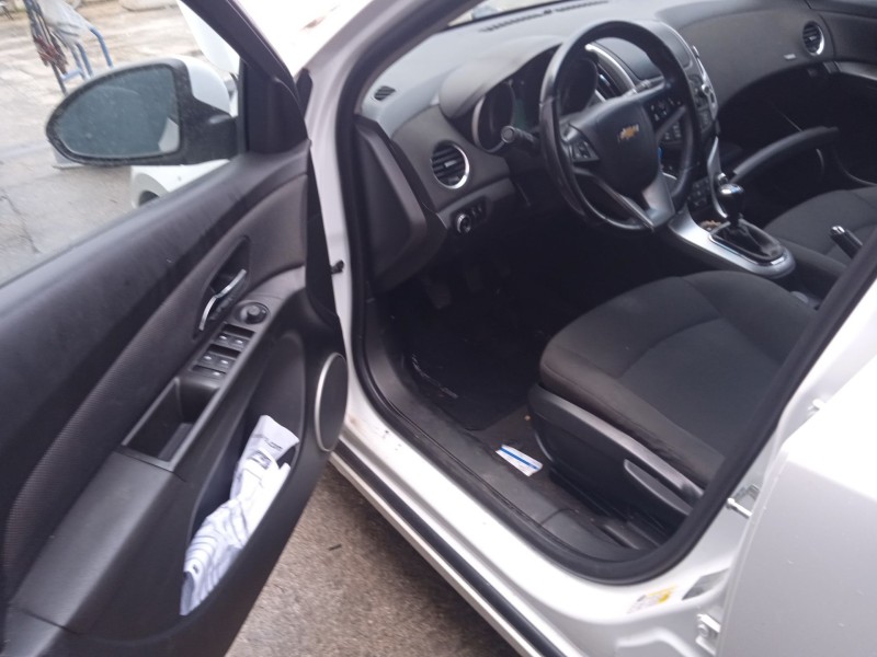 chevrolet cruze hatchback (j305) del año 2013