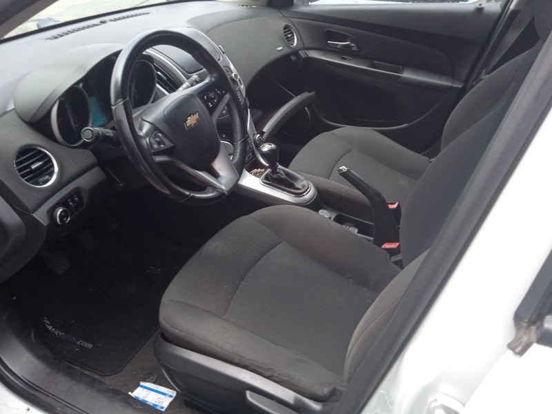 chevrolet cruze hatchback (j305) del año 2013
