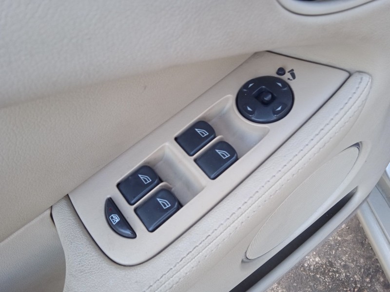 jaguar x-type i (x400) del año 2006