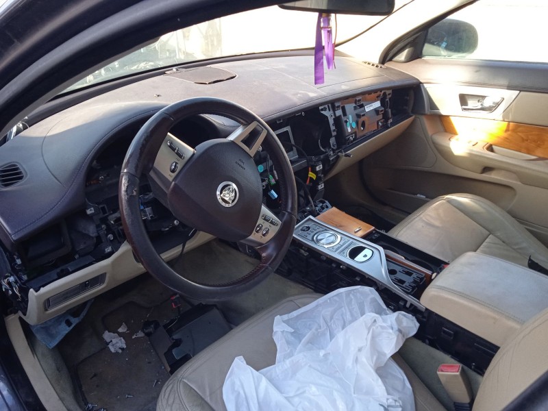 jaguar xf i (x250) del año 2010