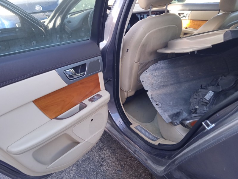 jaguar xf i (x250) del año 2010