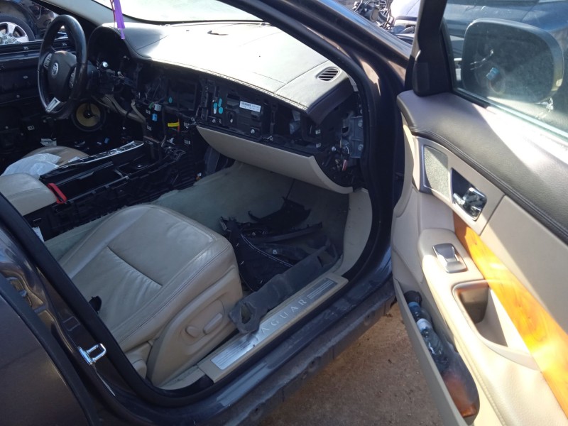 jaguar xf i (x250) del año 2010