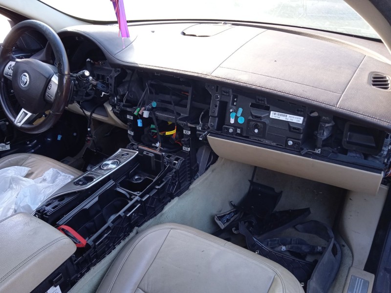 jaguar xf i (x250) del año 2010