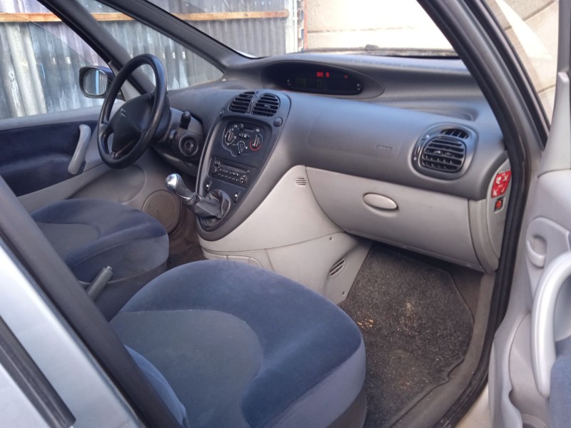citroën xsara picasso (n68) del año 2006