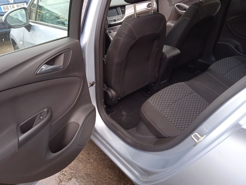 opel astra k sports tourer (b16) del año 2017