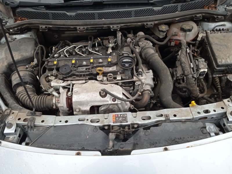 opel astra k sports tourer (b16) del año 2017