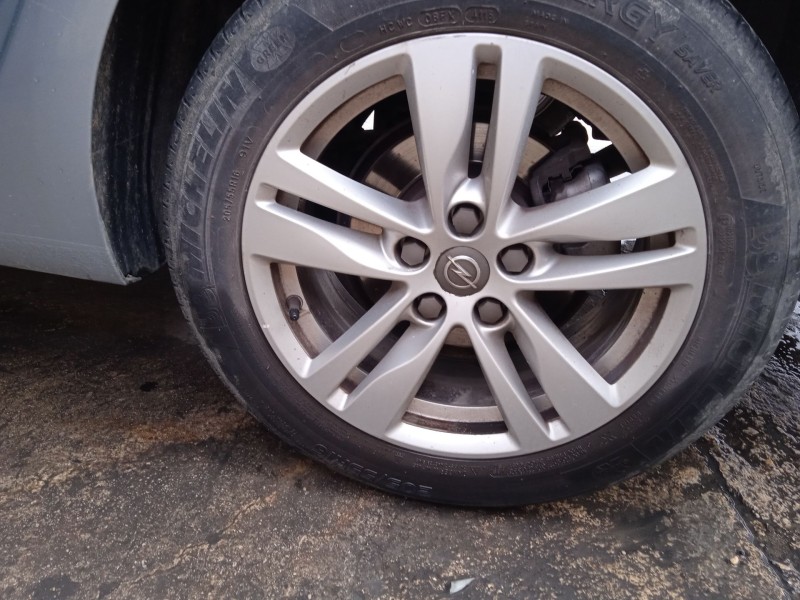 opel astra k sports tourer (b16) del año 2017