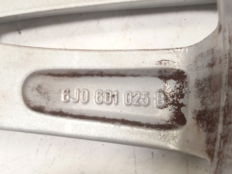 Recambio de llanta para seat ibiza iv sc (6j1, 6p5) 1.6 tdi referencia OEM IAM 6J0601025B 6J0601025B72V 