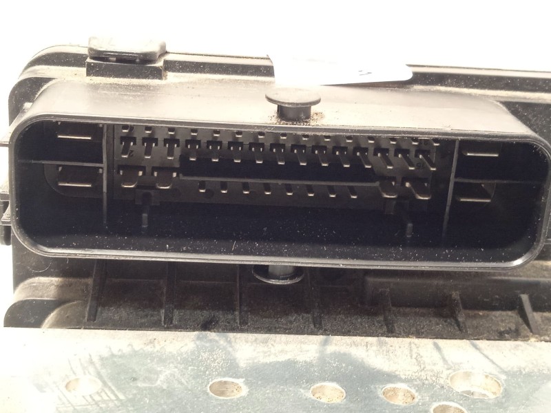 Recambio de abs para hyundai ioniq (ae) 1.6 gdi hybrid referencia OEM IAM 58500G2750 BA60002500 BA10002500