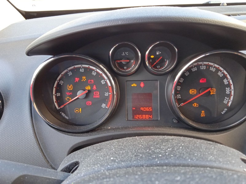 opel meriva b monospace (s10) del año 2012