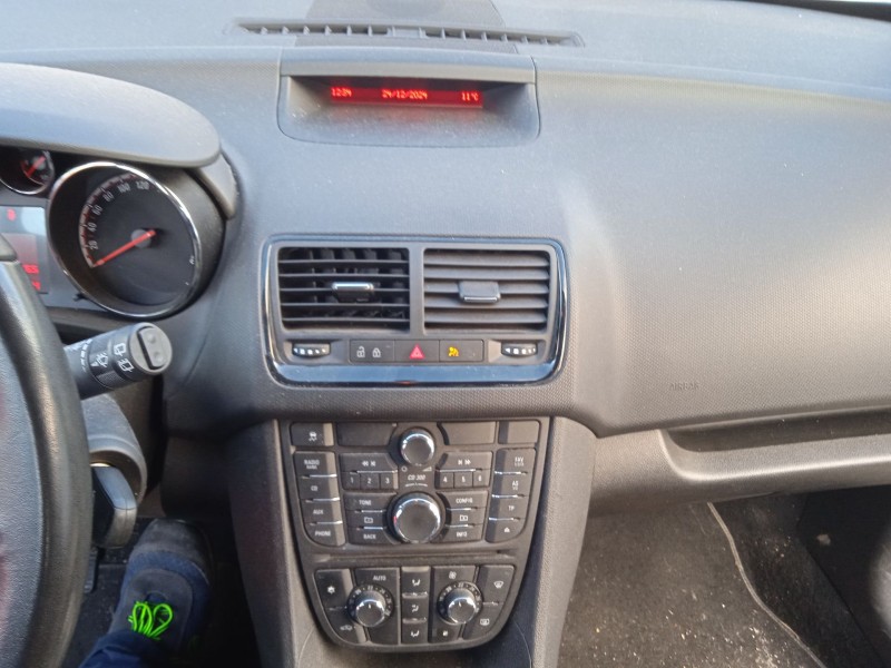 opel meriva b monospace (s10) del año 2012