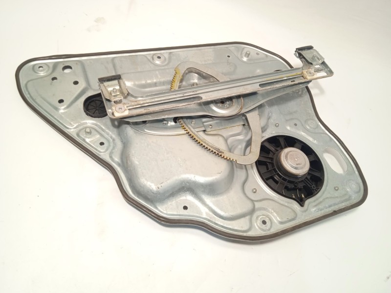 Recambio de elevalunas trasero derecho para volvo v50 (545) 2.0 d referencia OEM IAM 8679083  