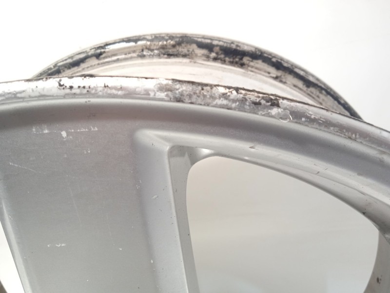 Recambio de llanta para volvo xc90 i (275) d5 awd referencia OEM IAM 8646831  