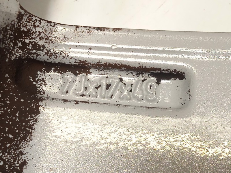 Recambio de llanta para volvo xc90 i (275) d5 awd referencia OEM IAM 8646831  