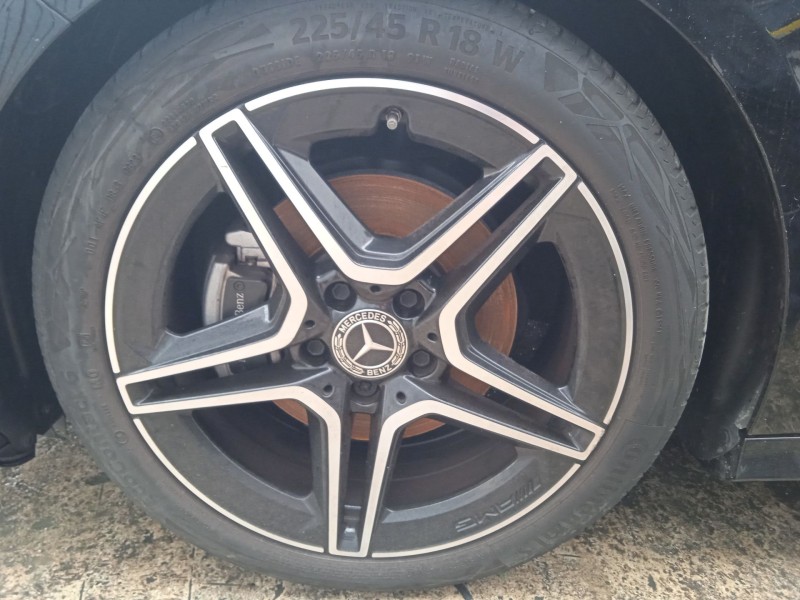 mercedes-benz clase a (w177) del año 2023