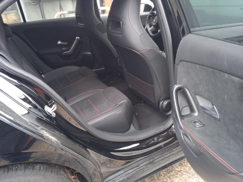 mercedes-benz clase a (w177) del año 2023