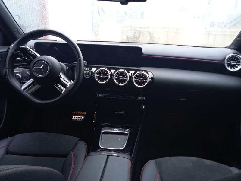 mercedes-benz clase a (w177) del año 2023