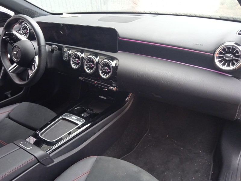 mercedes-benz clase a (w177) del año 2023