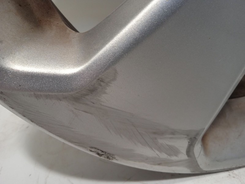 Recambio de llanta para opel mokka / mokka x (j13) 1.6 cdti (_76) referencia OEM IAM 95396384  