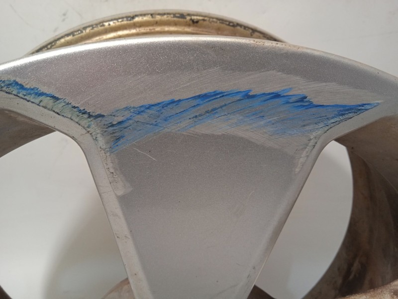 Recambio de llanta para opel mokka / mokka x (j13) 1.6 cdti (_76) referencia OEM IAM 95396384  