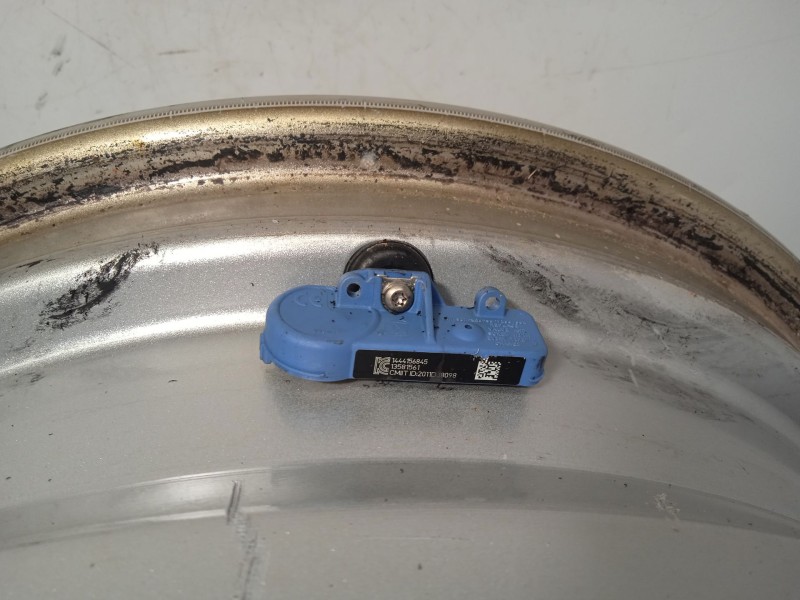 Recambio de llanta para opel mokka / mokka x (j13) 1.6 cdti (_76) referencia OEM IAM 95396384  