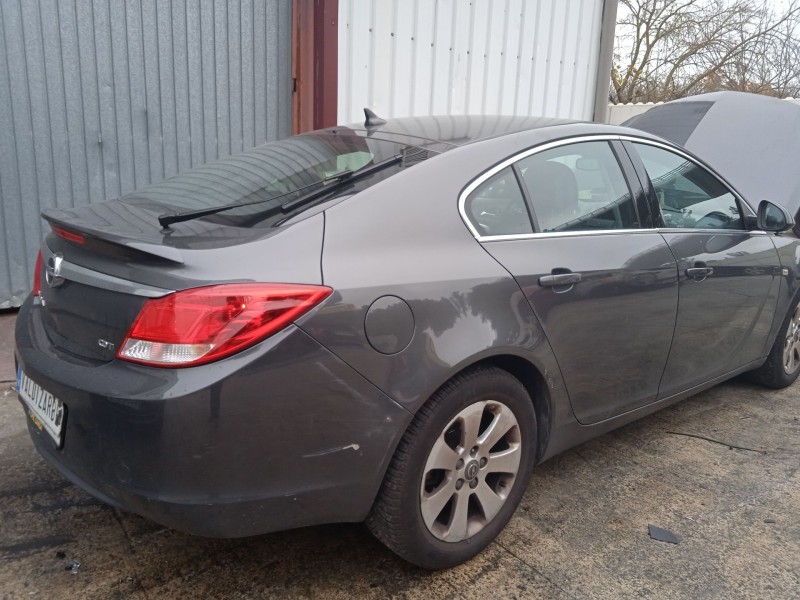 opel insignia a (g09) del año 2011