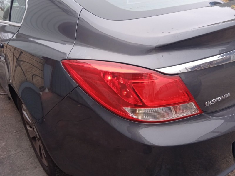 opel insignia a (g09) del año 2011