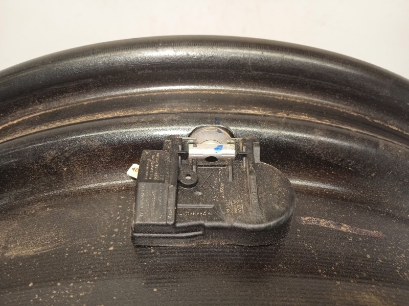 Recambio de llanta para hyundai ioniq (ae) 1.6 gdi hybrid referencia OEM IAM 52910G2600 52905G2600 