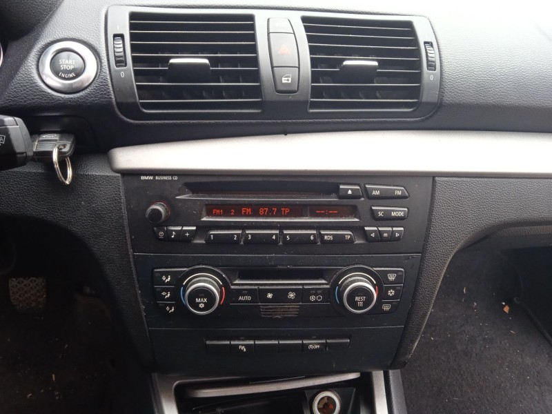 bmw 1 (e87) del año 2008