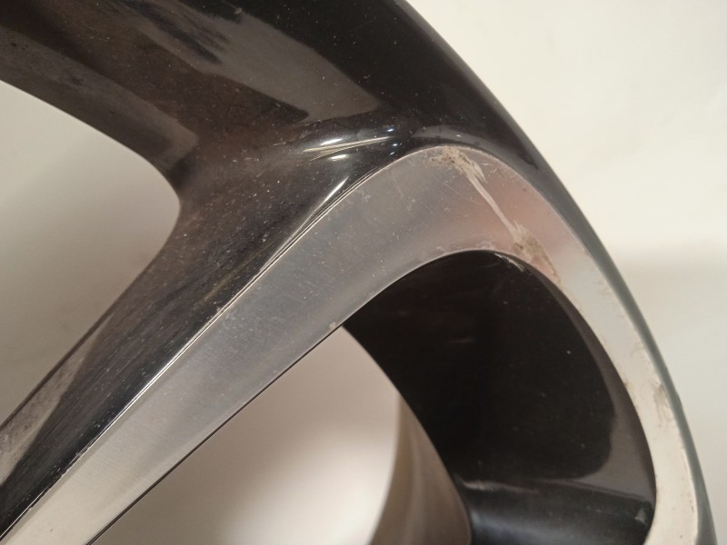 Recambio de llanta para opel adam (m13) 1.4 referencia OEM IAM 13369313  AACY