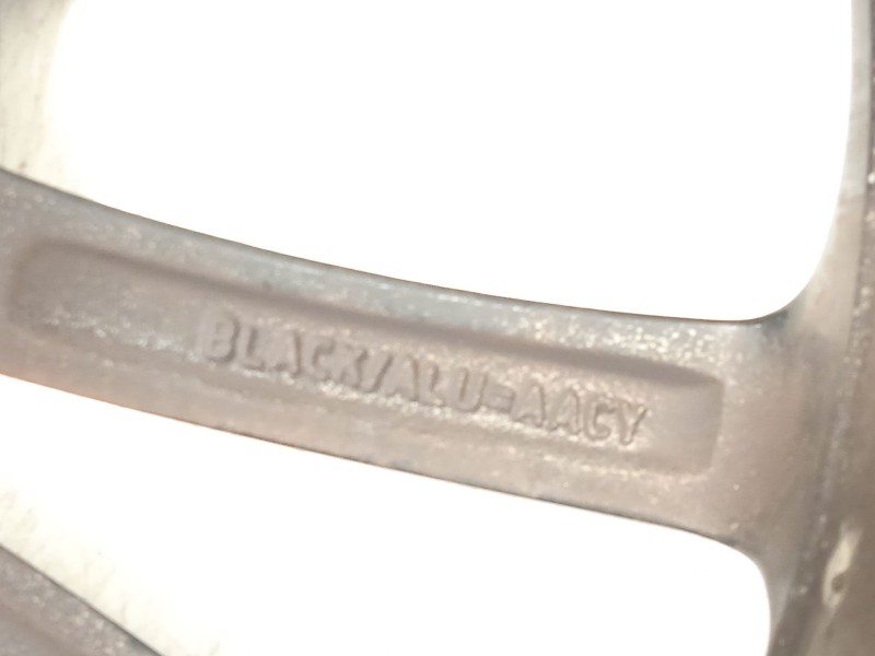 Recambio de llanta para opel adam (m13) 1.4 referencia OEM IAM 13369313  AACY