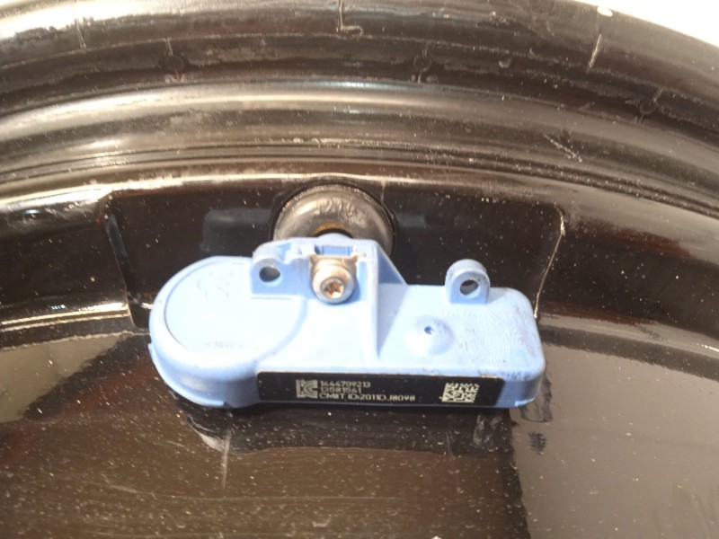 Recambio de llanta para opel adam (m13) 1.4 referencia OEM IAM 13369313  AACY