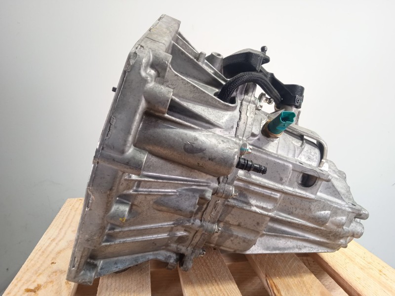 Recambio de caja cambios para dacia duster (hs_) 1.5 dci referencia OEM IAM TL8017 320108935R 