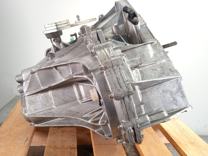 Recambio de caja cambios para dacia duster (hs_) 1.5 dci referencia OEM IAM TL4075 320105644R 